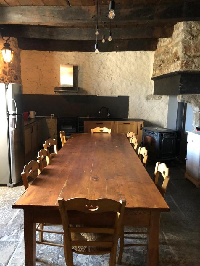 L'Apogee Bed & Breakfast Labeaume Bagian luar foto