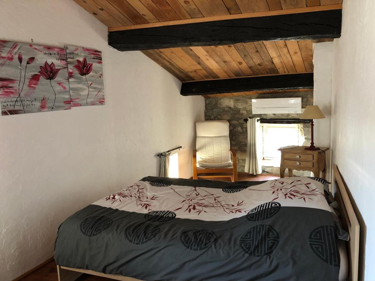 L'Apogee Bed & Breakfast Labeaume Bagian luar foto